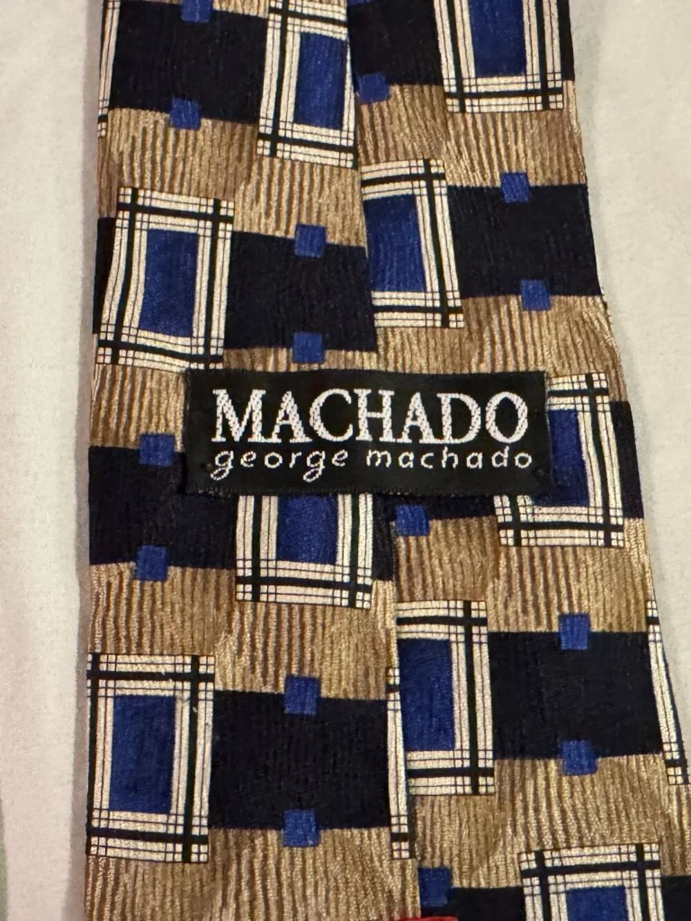 Machado George Machado tie silk, excellent condition. personal collection.